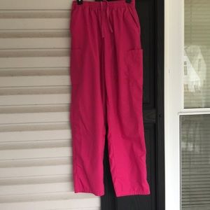 GreenTown Fuchsia Woman’s Scrub pants